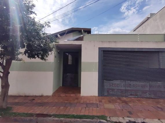 Casas em condomínio com 4 quartos à venda na Rua Urca em Salto